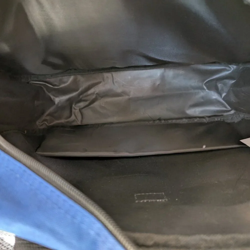 American Tourister Carry On Canvas Bag(D3)